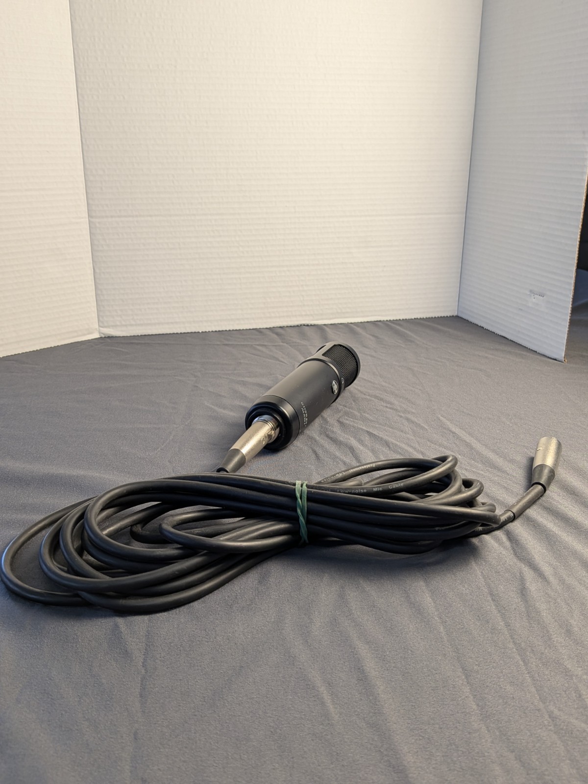 Sterling Audio ST51 Large Diaphragm FET Condenser Microphone with XLR Cable