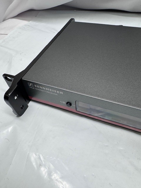 Sennheiser ew100 EM 100 G3 True Diversity Receivers # 527471*Pre Owned