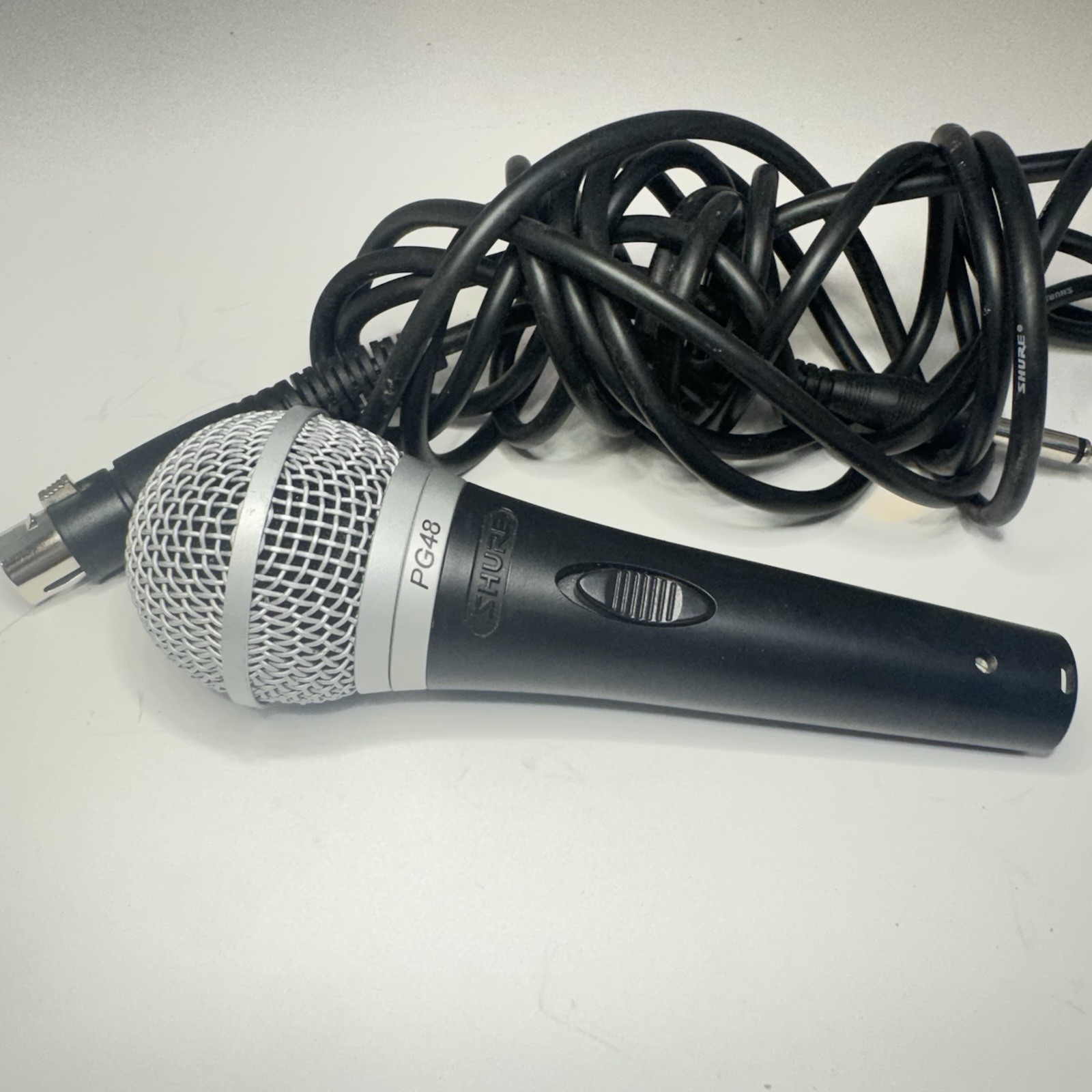 Shure PG48 Cardioid Dynamic Vocal Microphone w/ 14ft XLR to 1/4 Cable