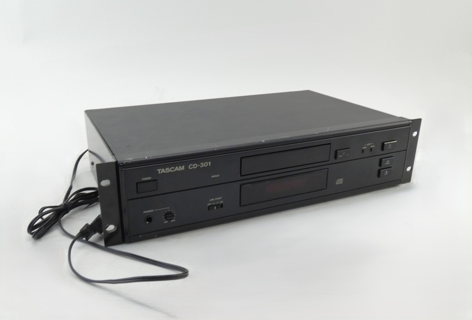 Tascam CD-301 CD Player 120VAC 60Hz 12W