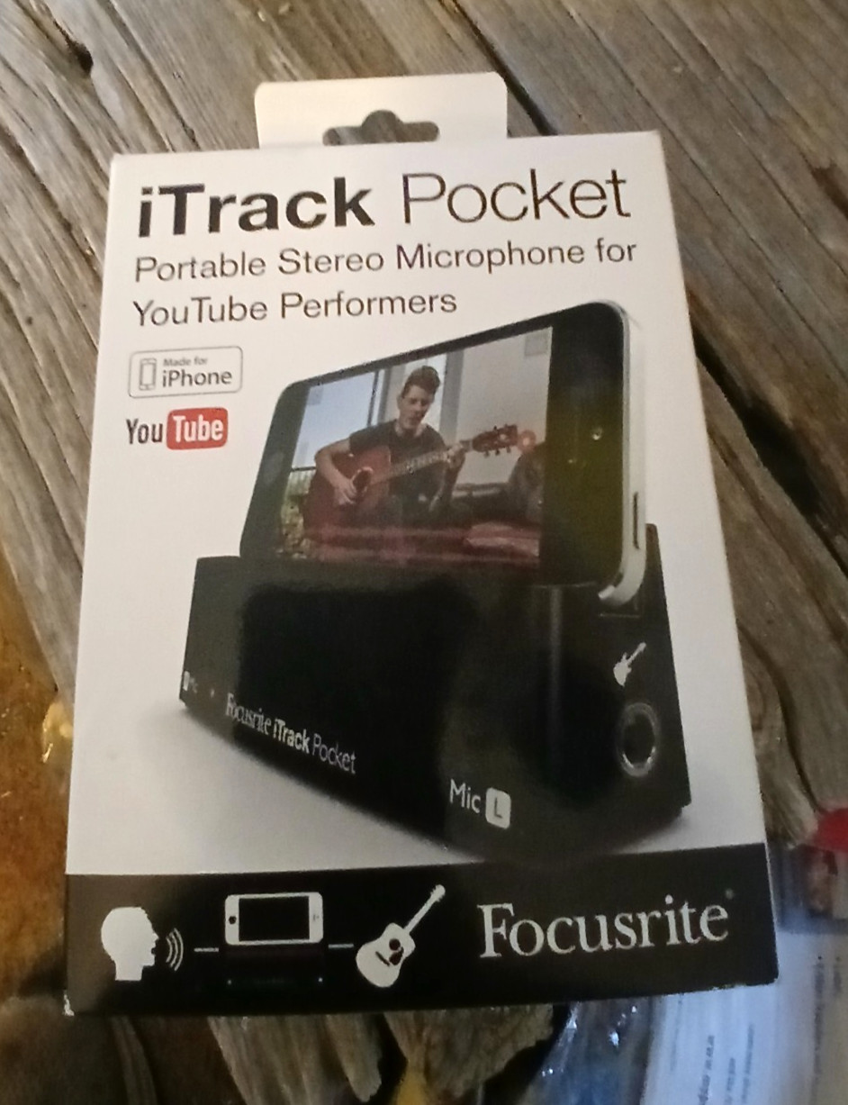 Focusrite iTrack Pocket Portable Stereo Guitar/Microphone Input for iPhone
