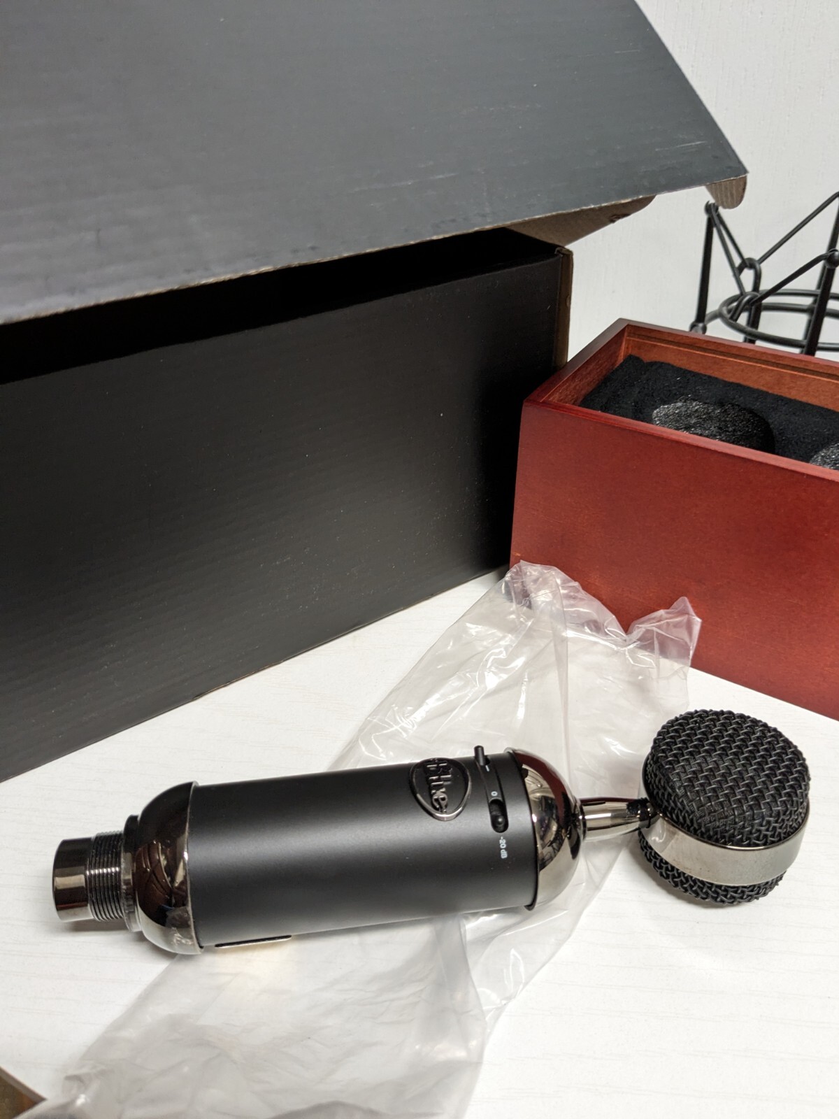 Blue Blackout Spark SL XLR Condenser Microphone – Open Box