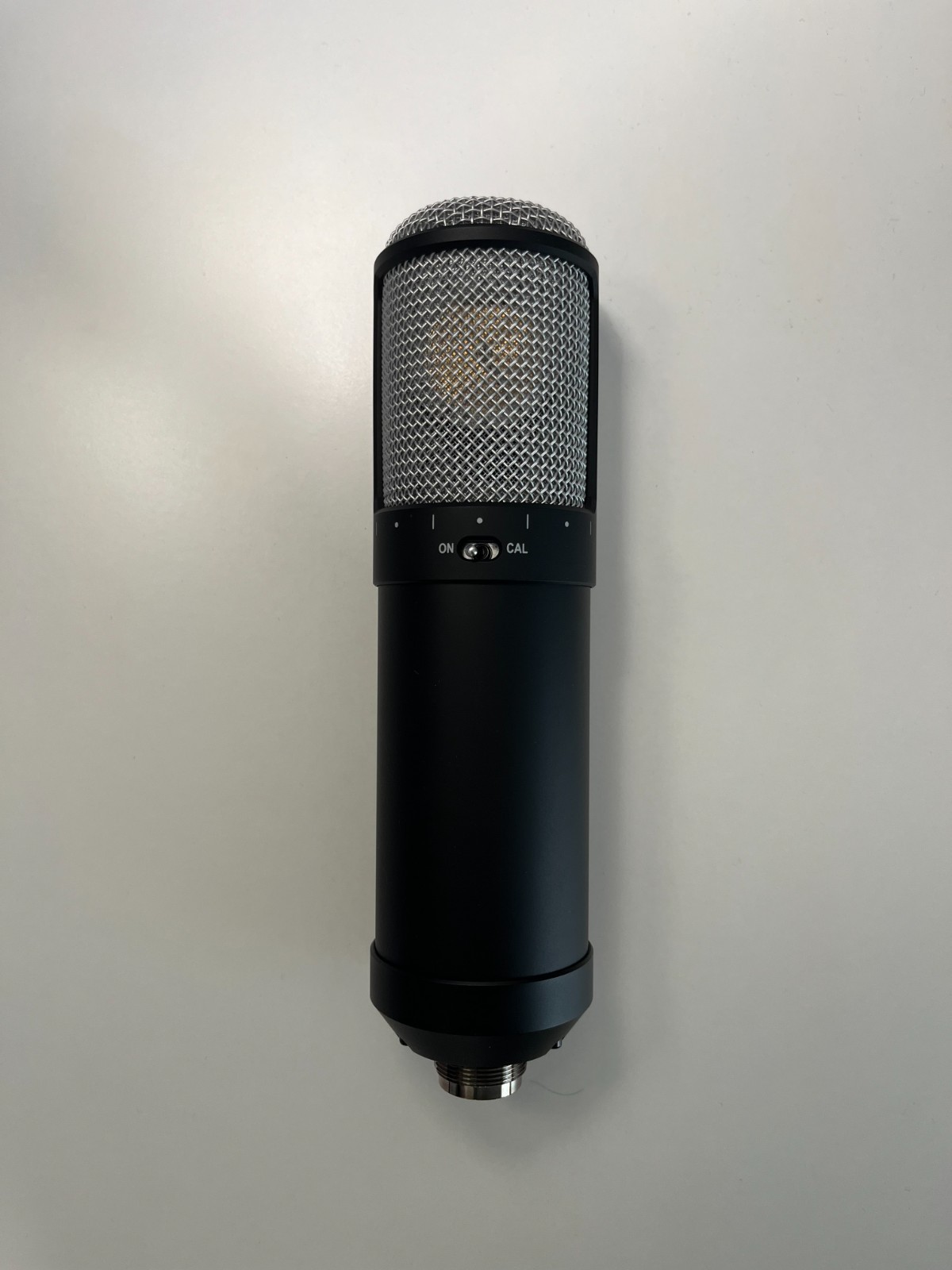 Universal Audio Sphere LX Modeling Condenser Microphone Mint Condition &Software