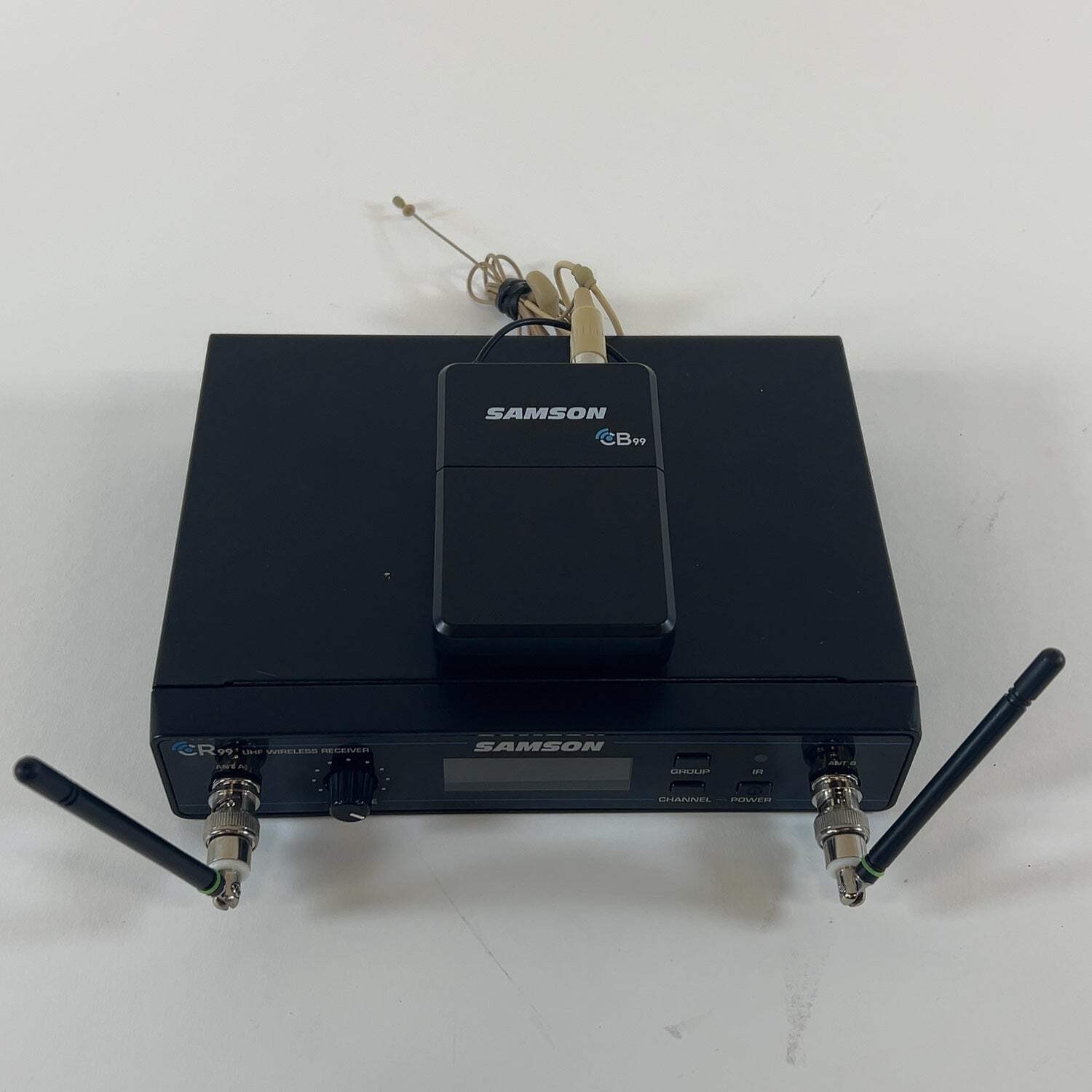 Samson Concert 99 Analog UHF Wireless Audio System