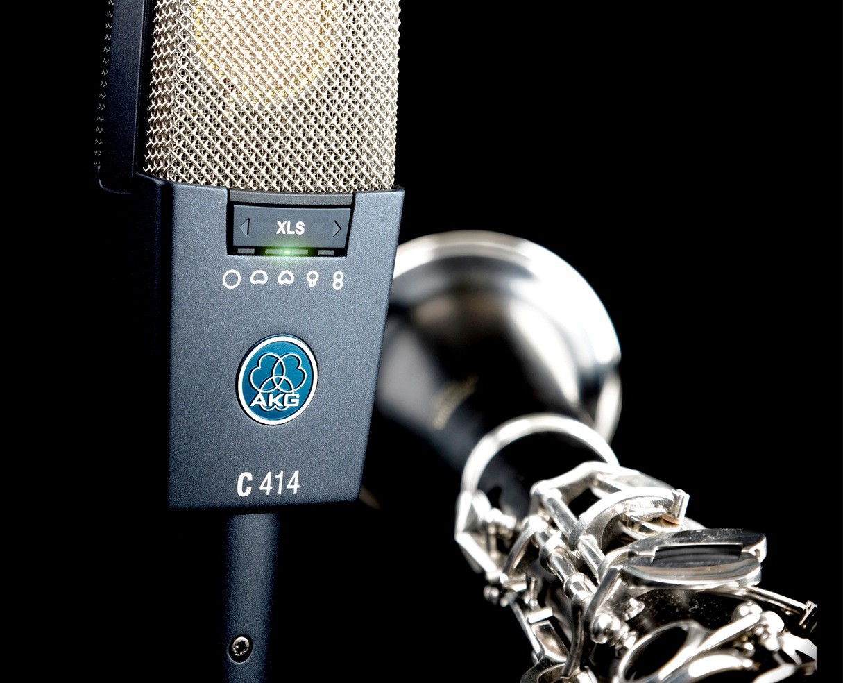AKG C414 XLS Multi Pattern Condenser Microphone Live/Studio Mic PROAUDIOSTAR