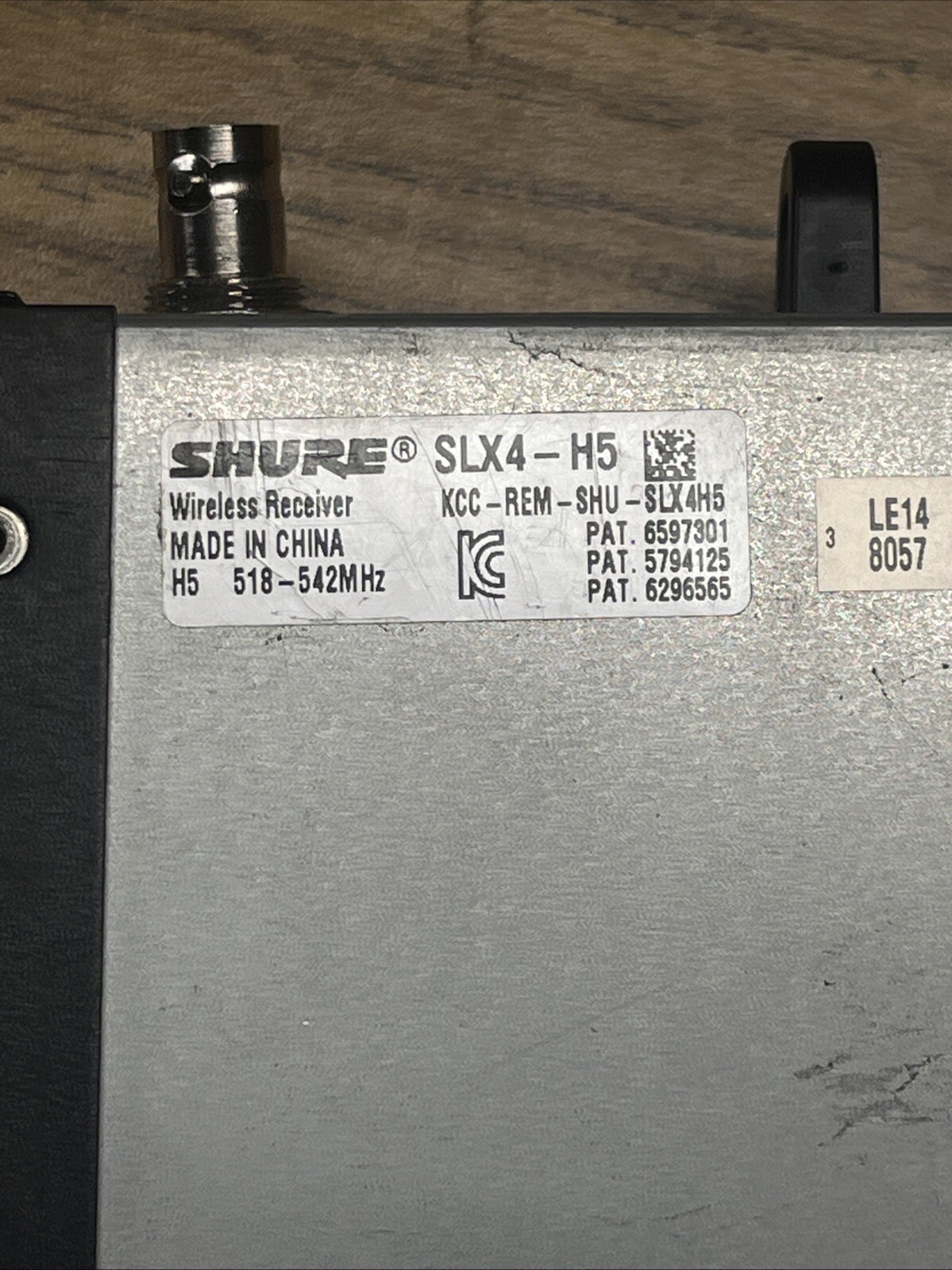 Shure SLX4 H5 518-542MHz Wireless Microphone Diversity Receiver