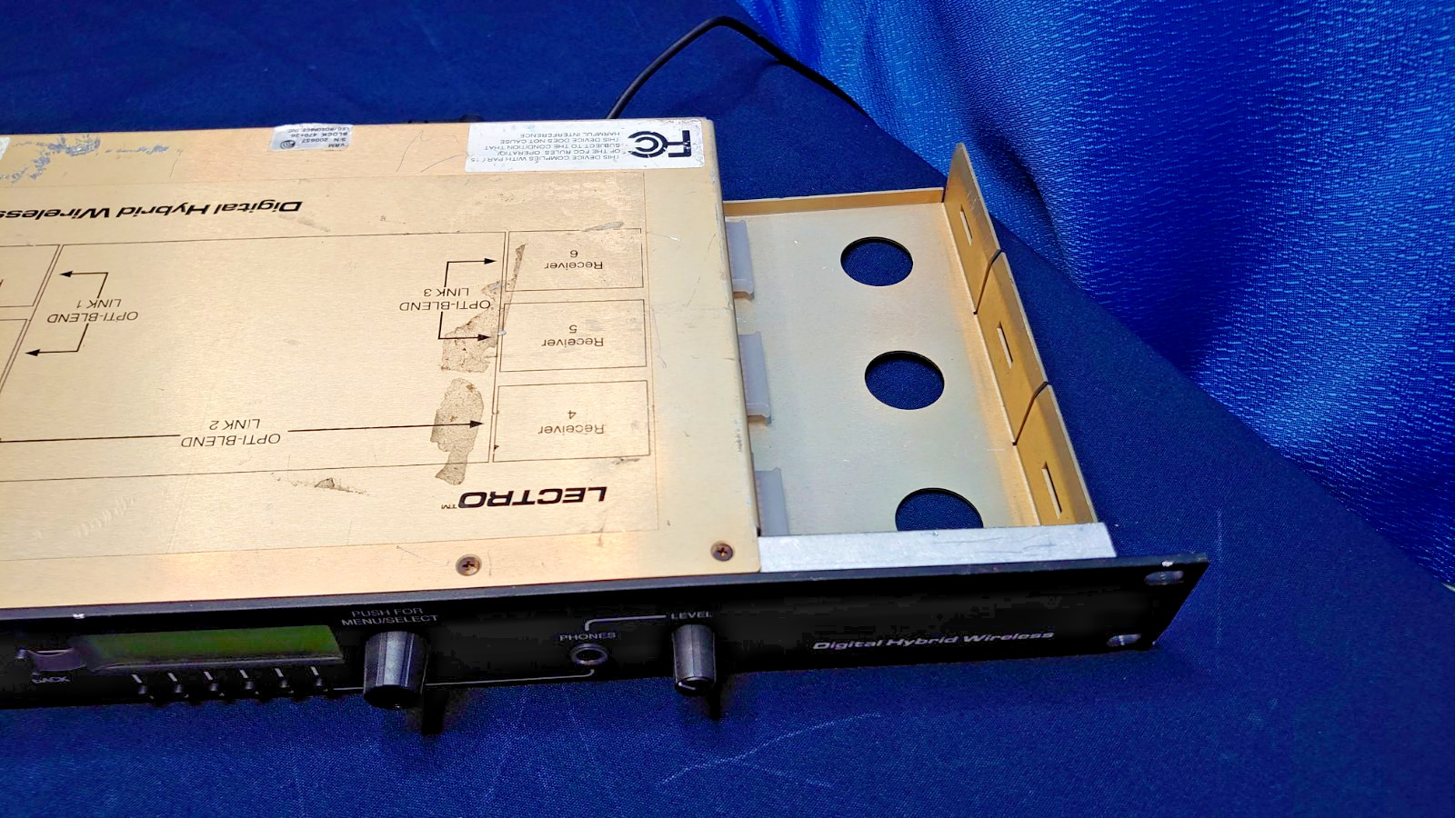 Lectrosonics VR Venue Receiver Wideband No Modules W/ power adapter