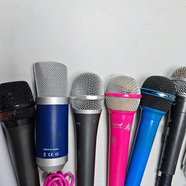 Lot of 10 Mixed Microphones – Untested, Used, Various Models and Colors