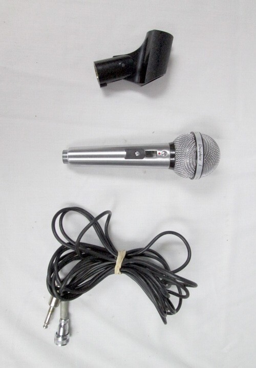 Shure Brothers Inc Unisphere A Dynamic Model 585SA High Impedance Mic Microphone