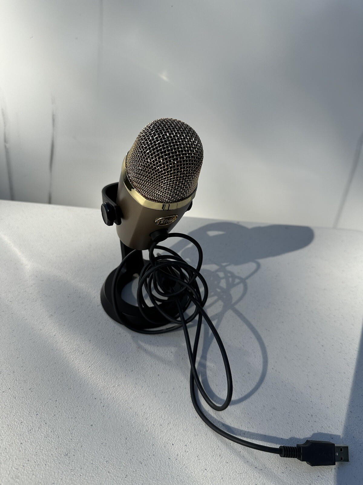 Blue Microphones Yeti Nano Premium USB Microphone -Gold Color