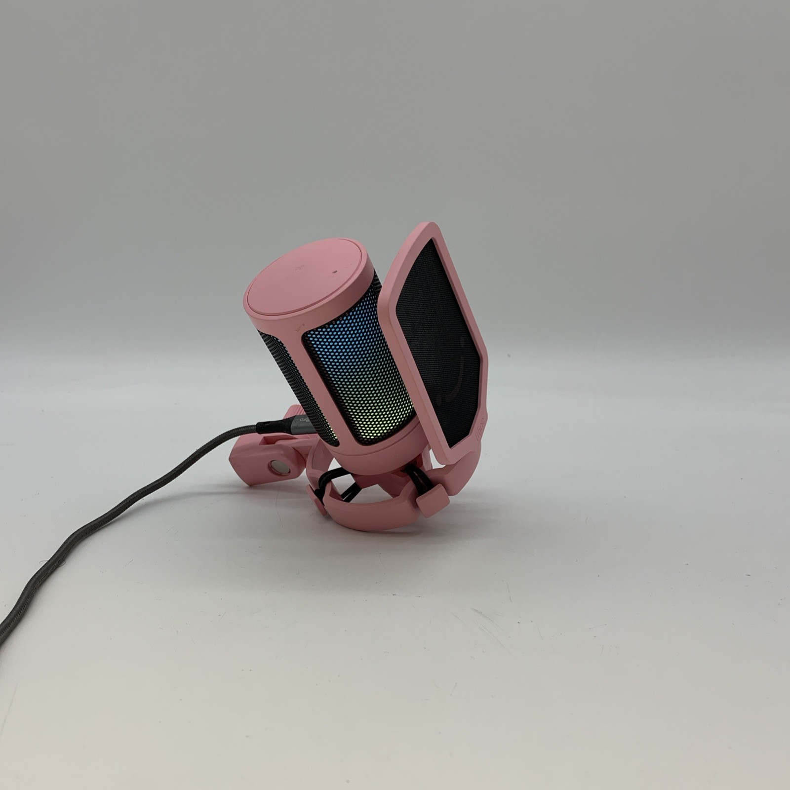FIFINE AmpliGame A6V USB Mic Like New. Only Microphone Available