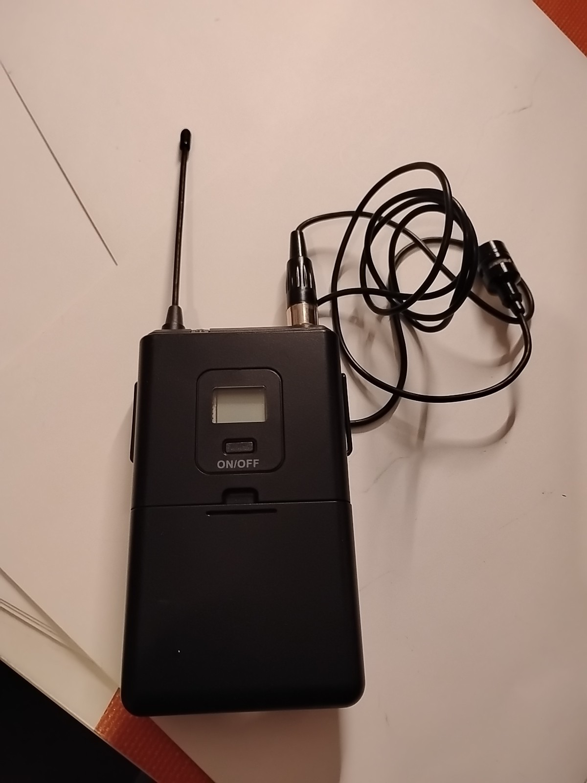 Fifine Technology UHF Wireless Lapel and Headset Microphone Kit K037 Ex Cnd Test