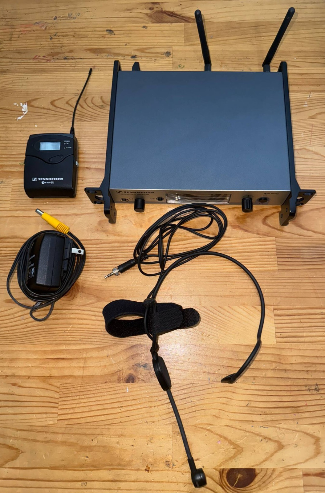 Sennheiser EW 300 G3 Receiver EM 300G3 Body Pack SK300G3 Range-A 516-558 MHz