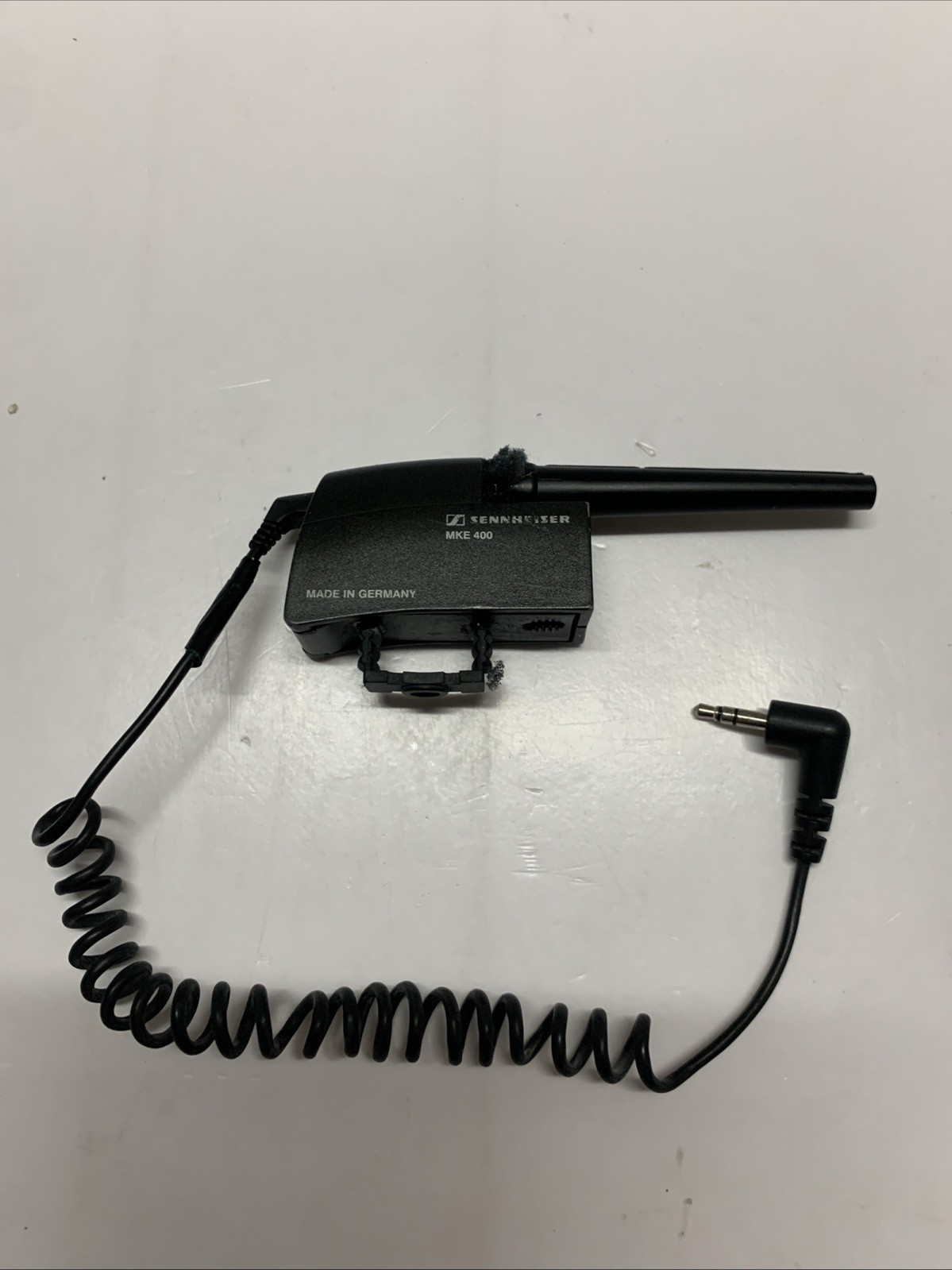 USED Sennheiser MKE 400 Shotgun Microphone for Cameras