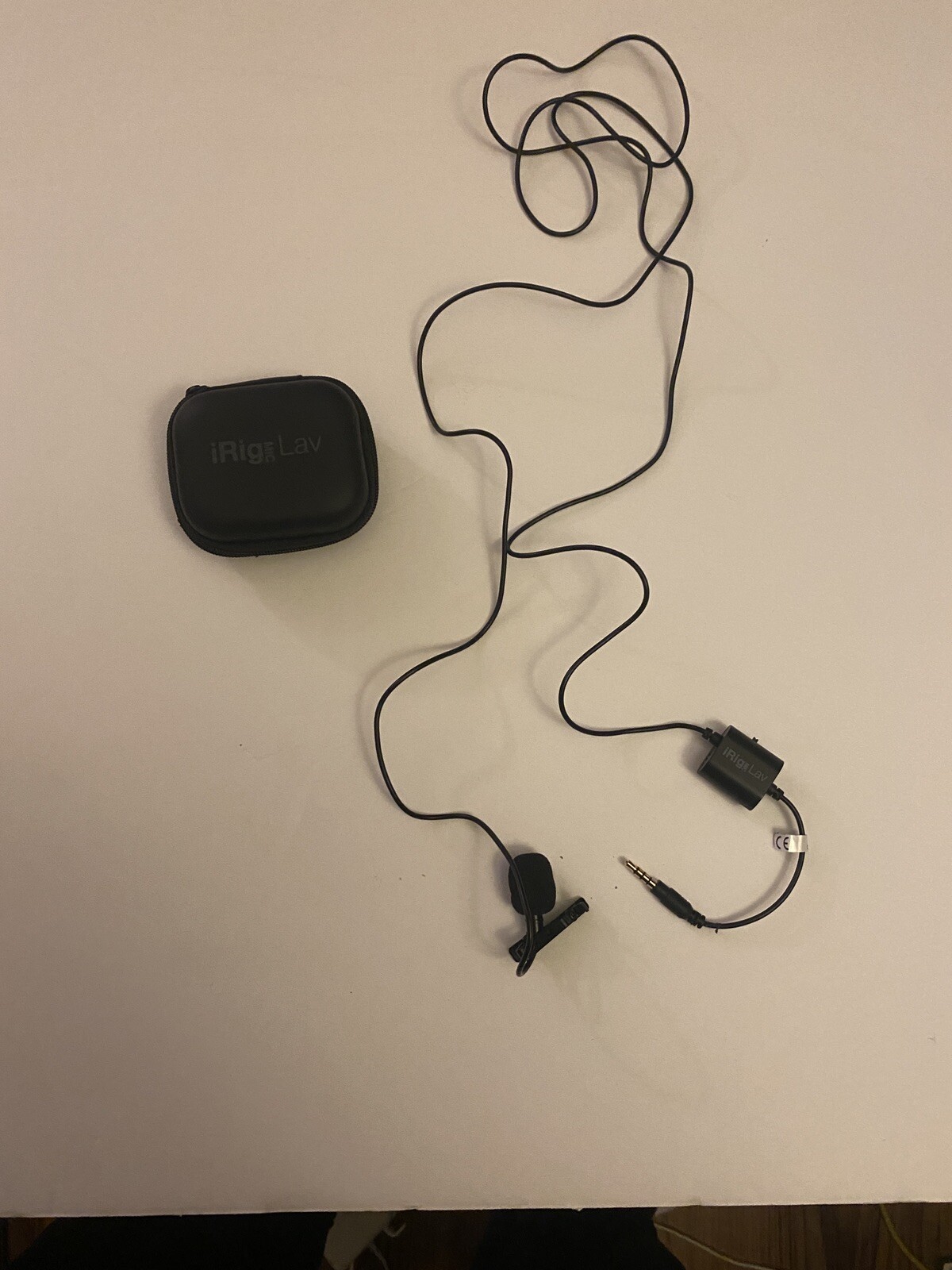 IK Multimedia iRig Mic Lav Compact Mobile Device Lavalier Microphone