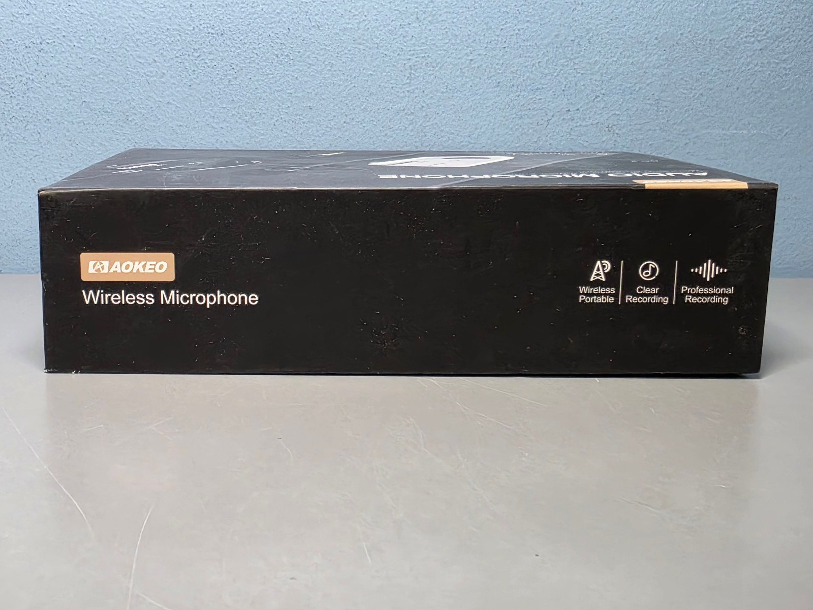 Aokeo Audio Microphone Professional Lavalier Audio Recording Equipment -READ AD-