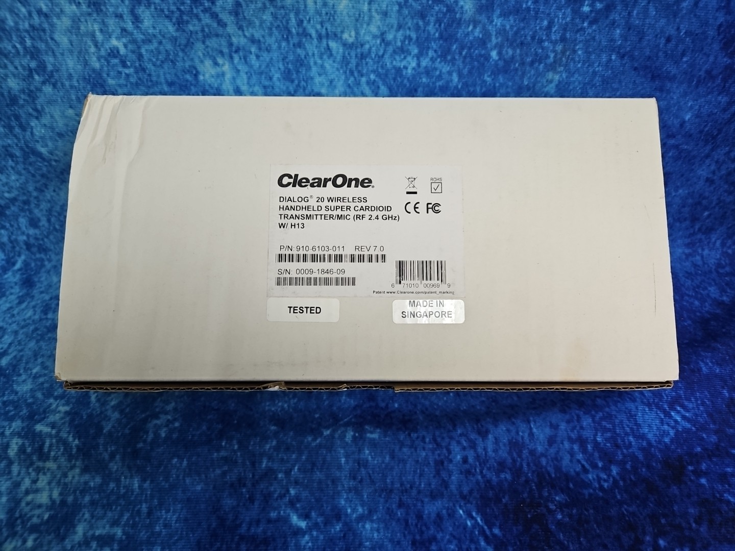 NEW ClearOne Dialog 20 Wireless Handheld Cardioid Microphone 2.4GHz 910-6103-011