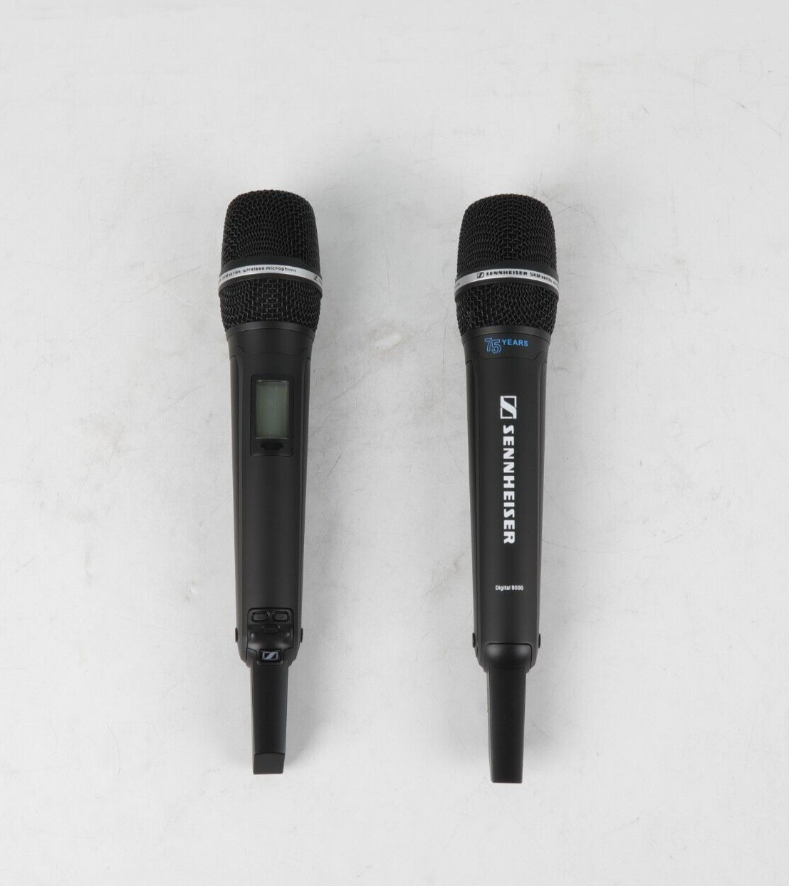 USED Wireless Microphone System UHF Dual SKM 9000 Handheld Microphone 75 Years