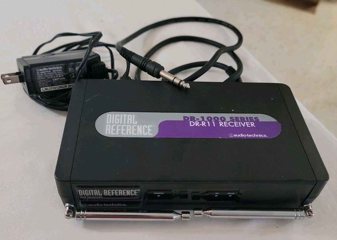 Audio Technica Digital Reference DR-1000 Series DR-R11 Receiver w/ Cords