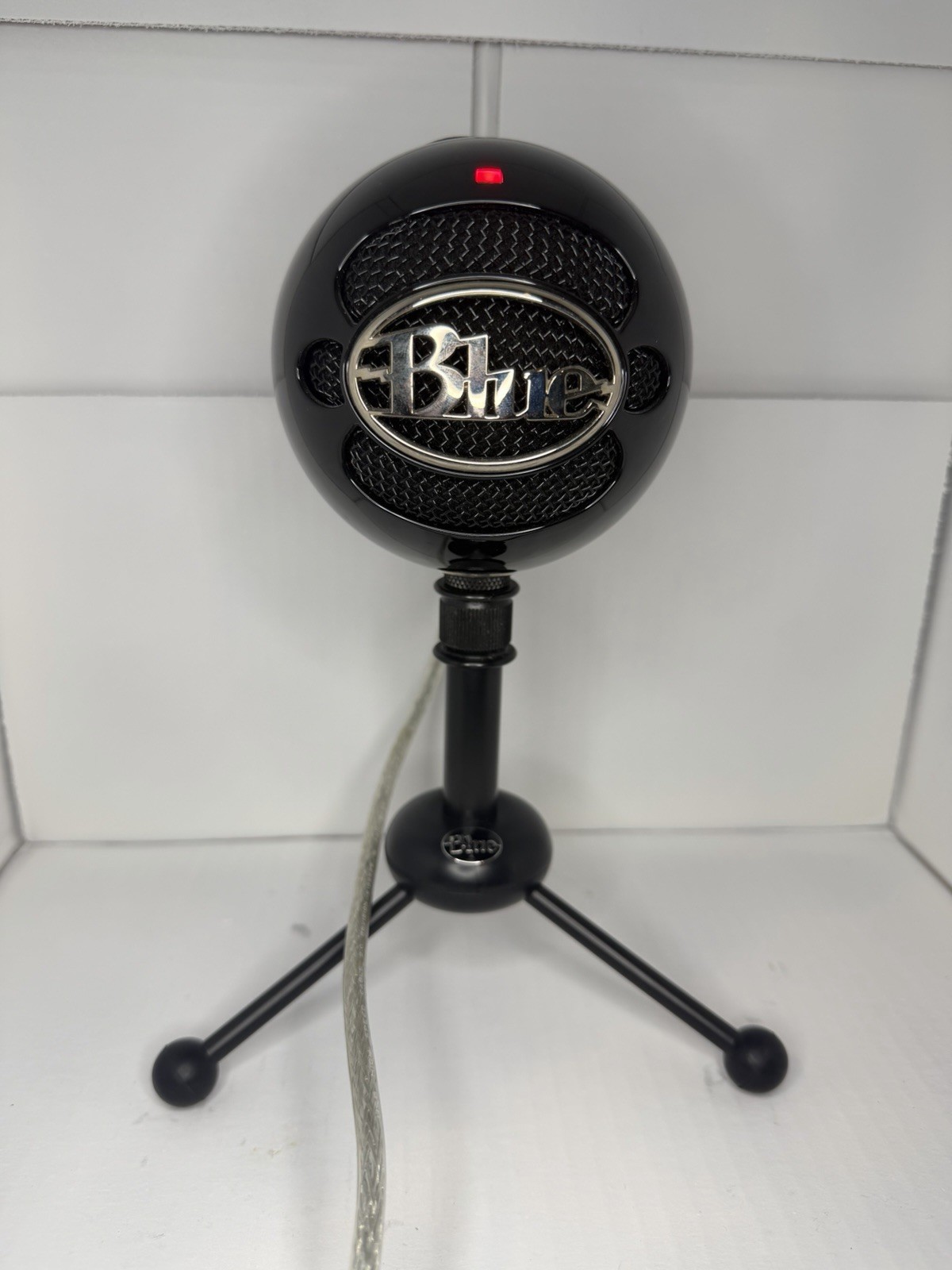 Blue Snowball Microphone with Cord And Stand Black