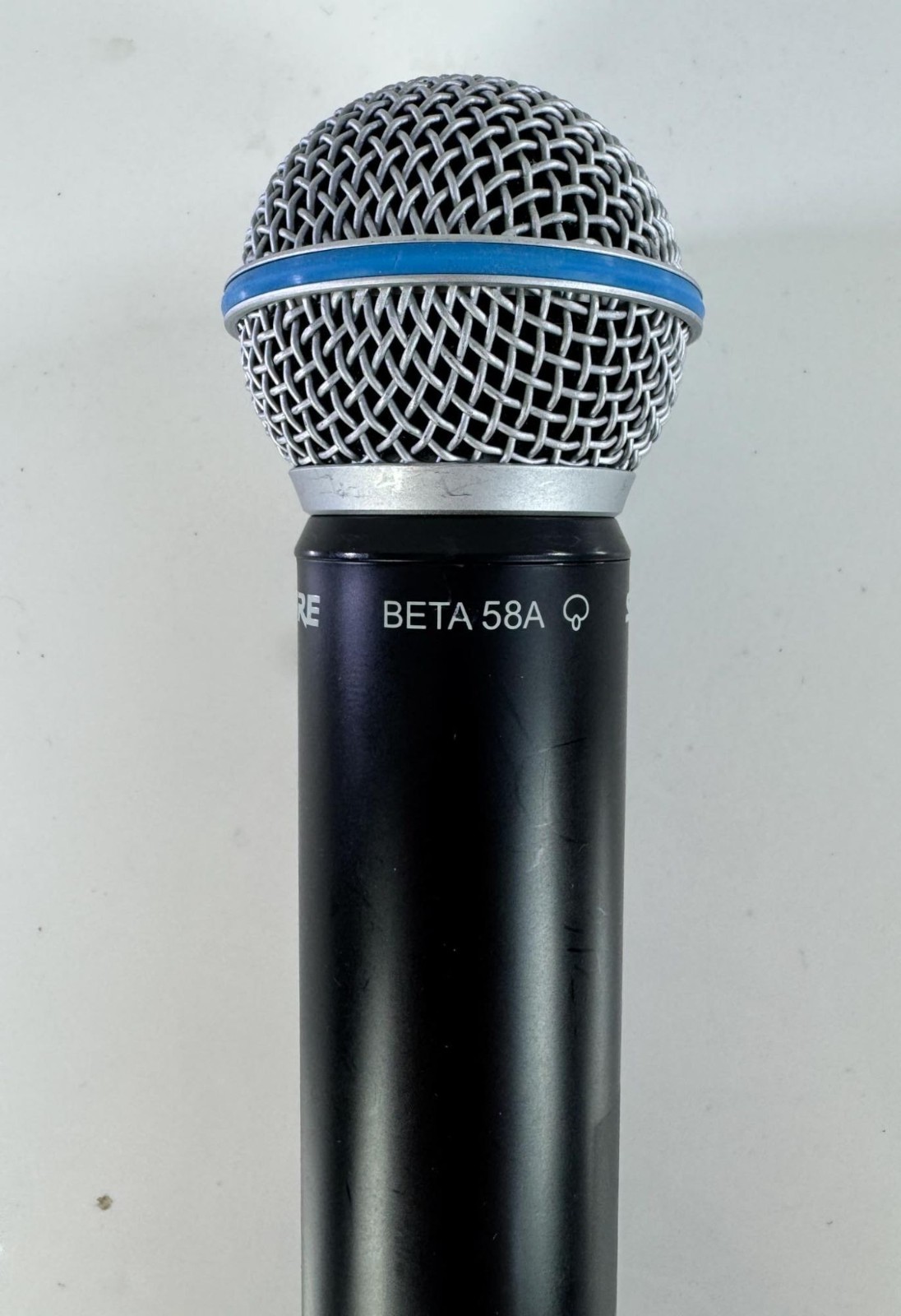 Shure BLX2/Beta58a Wireless Microphone H11 Band Excellent Cond 572-596 MHz #b