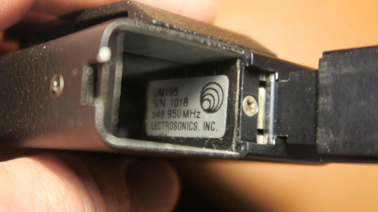 Lectrosonics UCR195D UHF w/ Power Adapter & UM 195 Beltpack 548.950 MHz