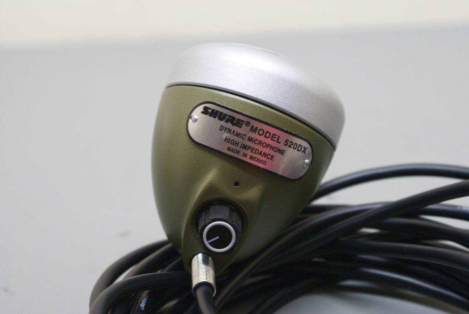Shure 520DX “Green Bullet” Harmonica Microphone 1G