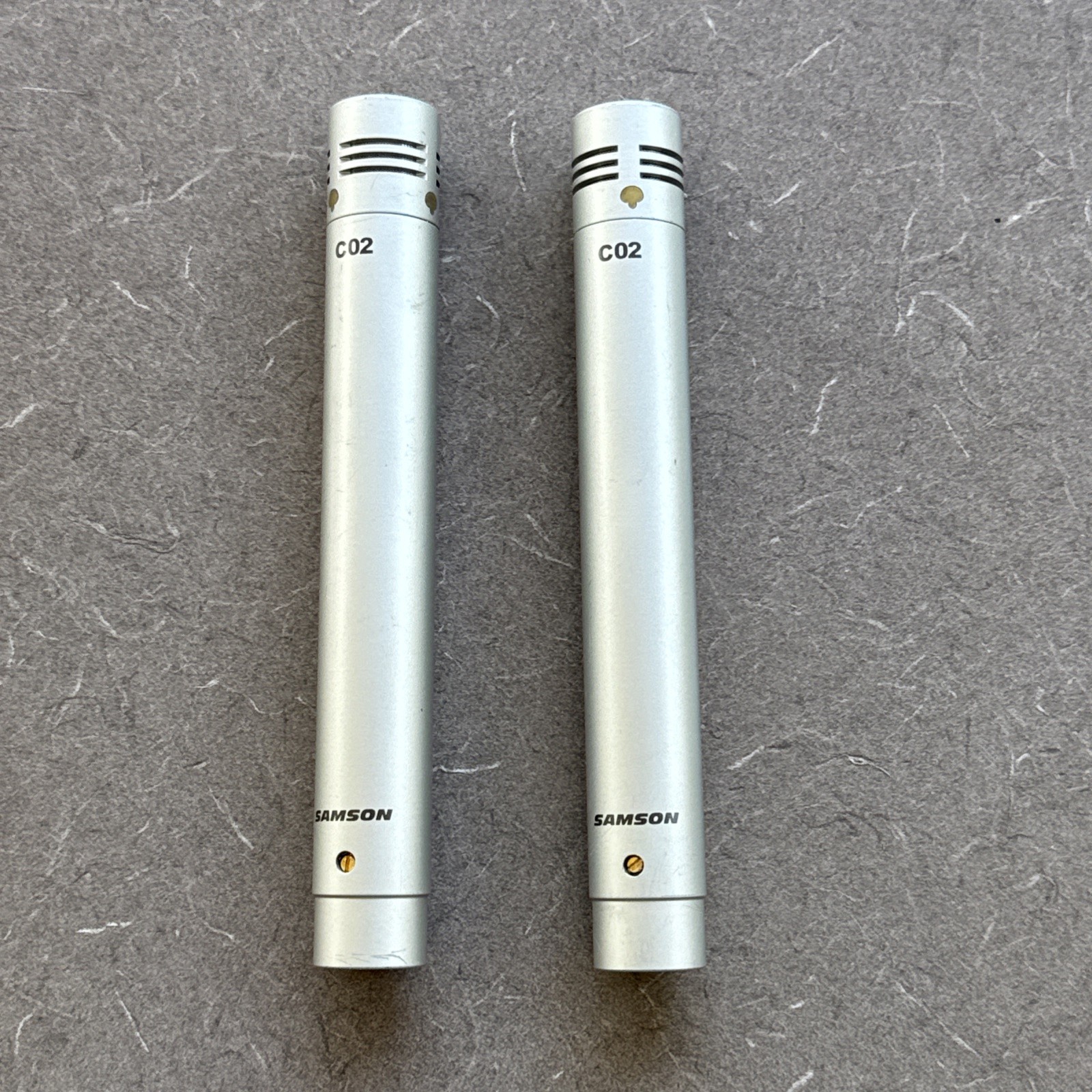 2pcs Samson C02 Small Diaphragm Condenser Microphone Pair Silver XLR Mountable