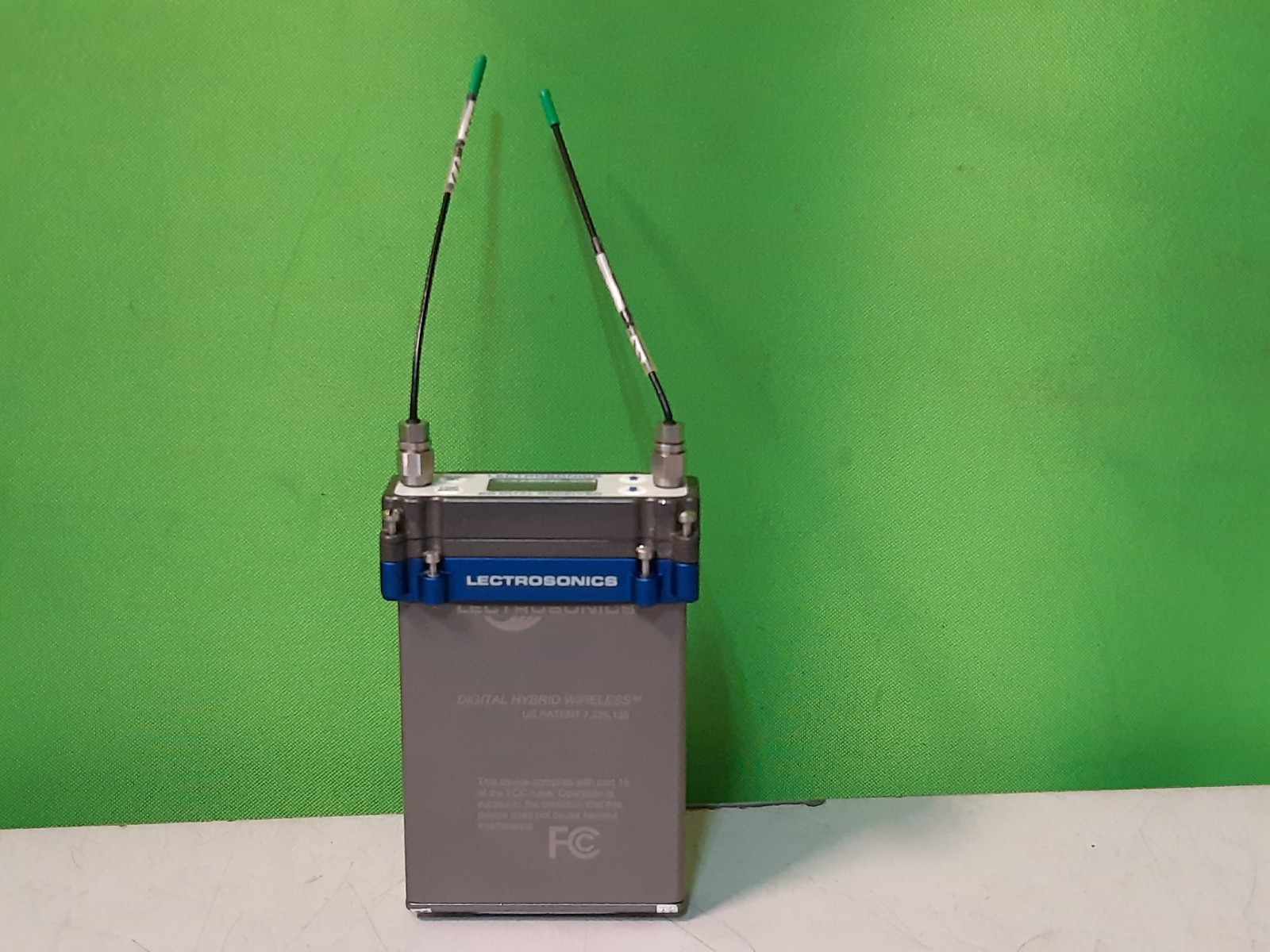 Lectrosonics SRA Dual UHF Receiver Block 25 640.0-665.5 MHz