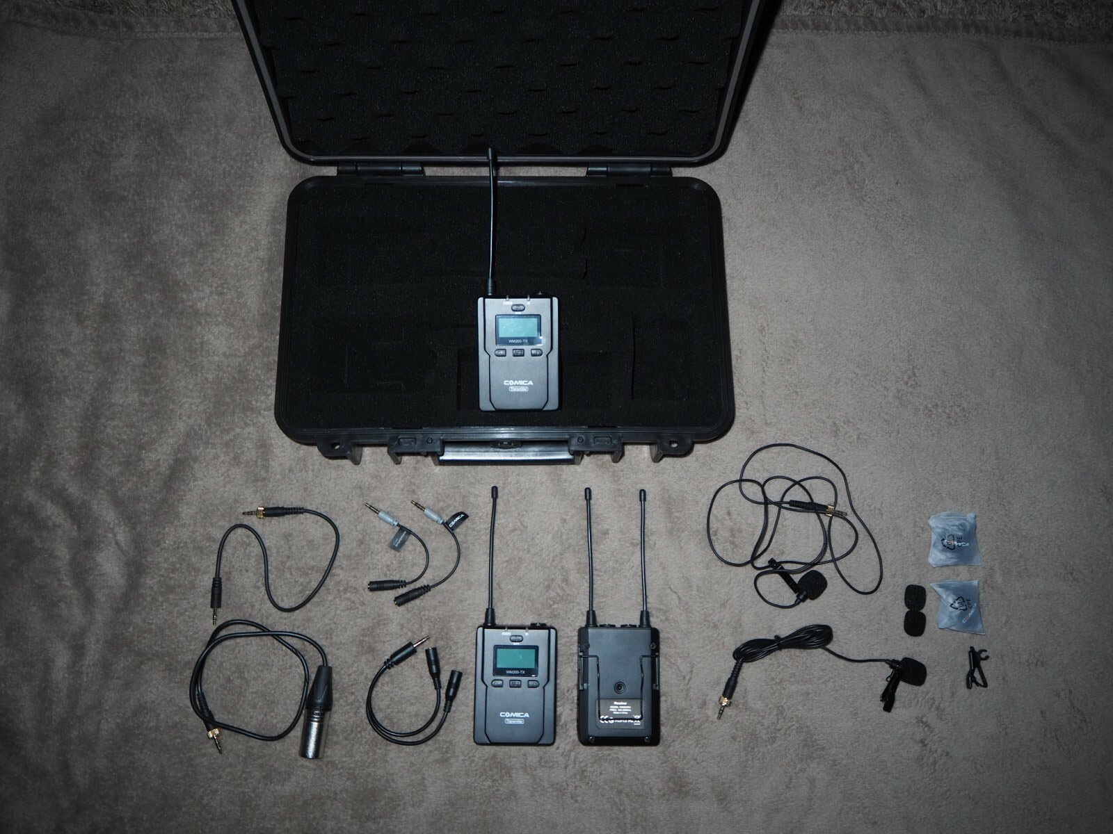 Comica Audio CVM-WM200A 2-Person Camera-Mount Wireless Omni Lavalier Microphone