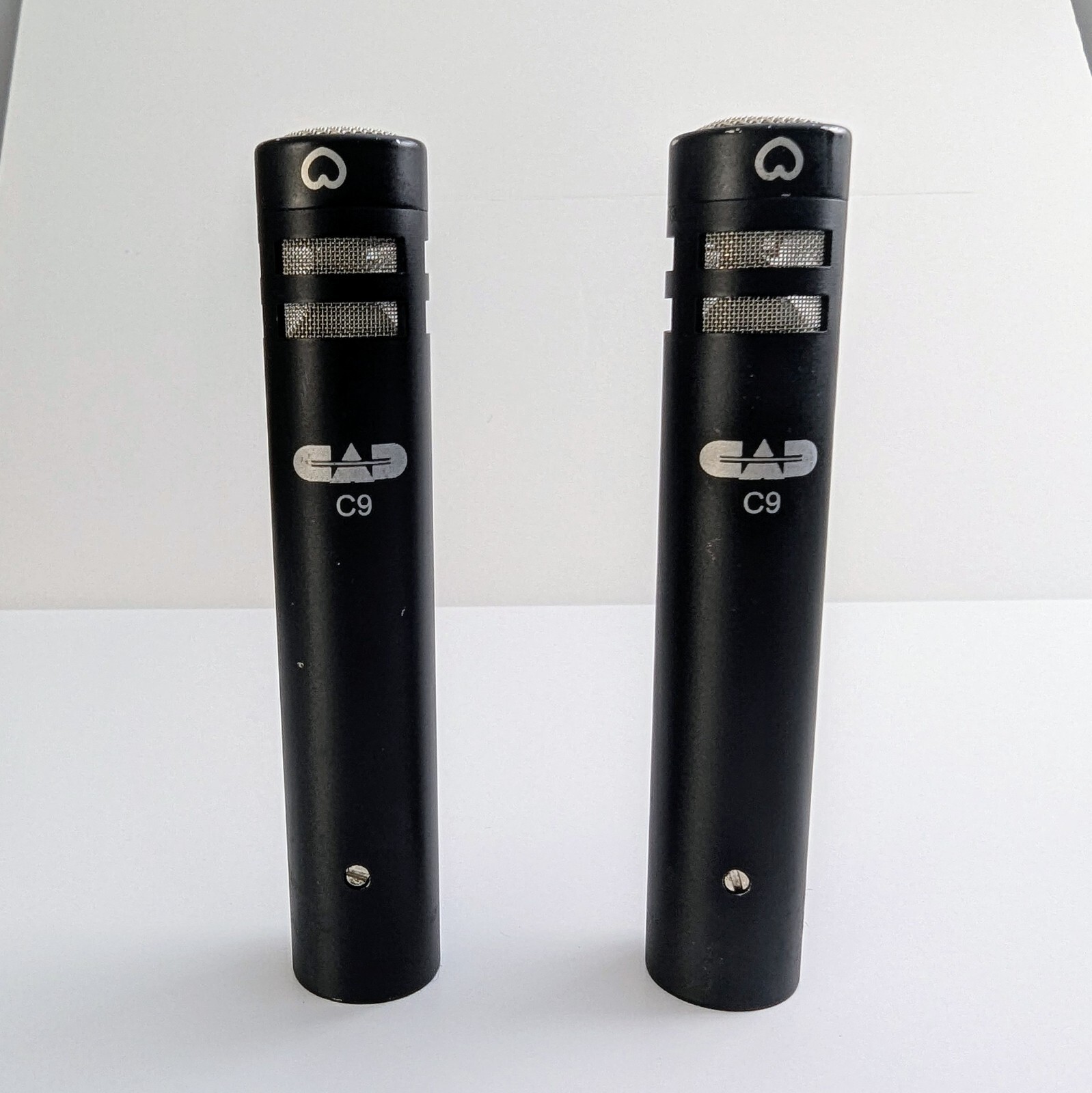 CAD C9S Cardioid Condenser Microphones C9 Cardioid and Stand Black (Used)