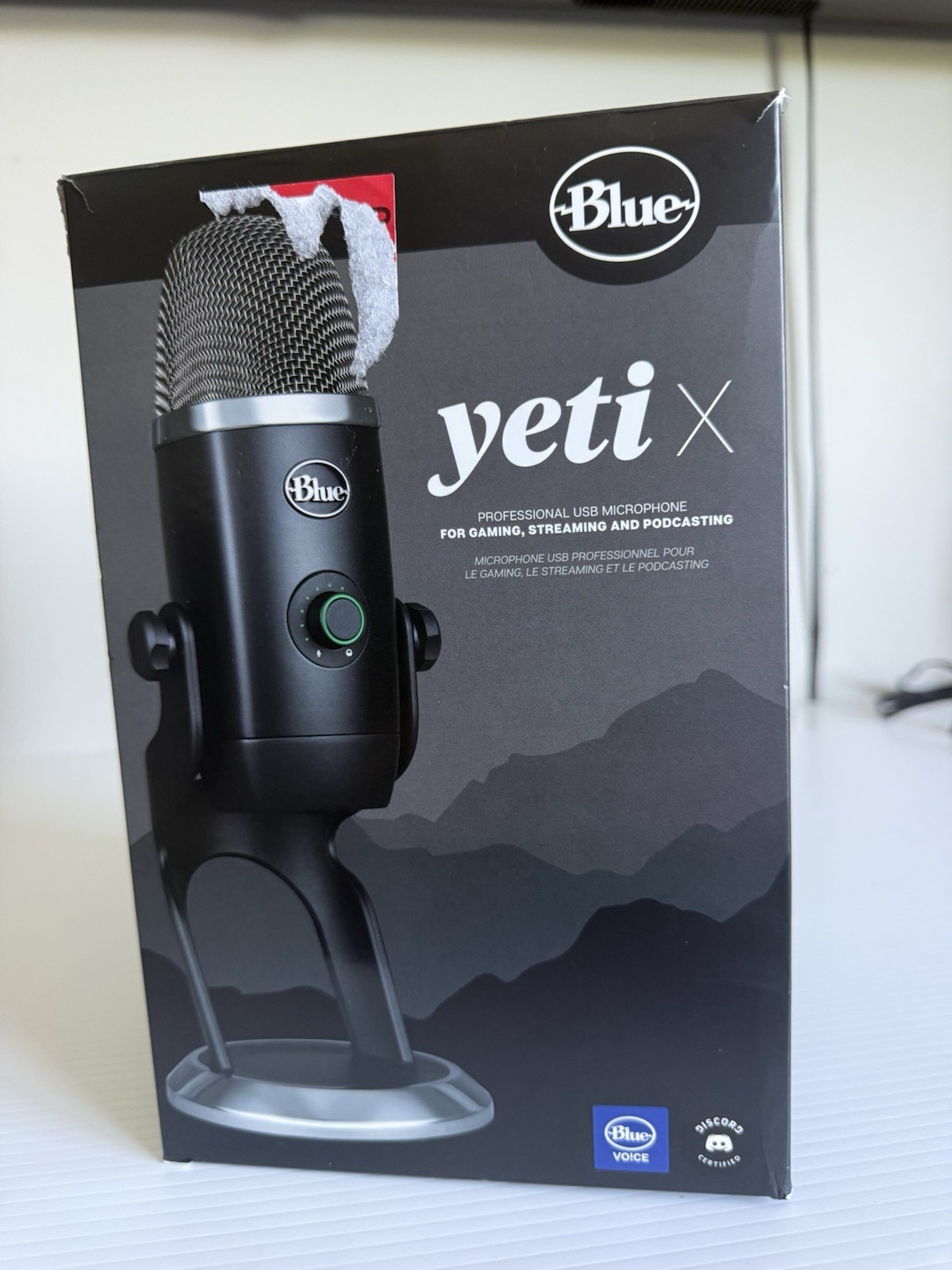 Blue Yeti x Streamer Microphone USB Microphone Black (READ DESC)
