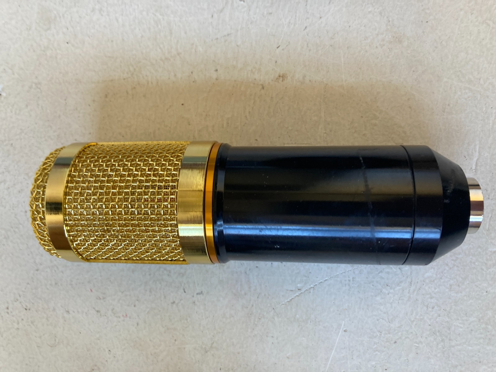 Floureon BM-800 Condenser Microphone w/ Cable & Windscreen Gold & Black Cage