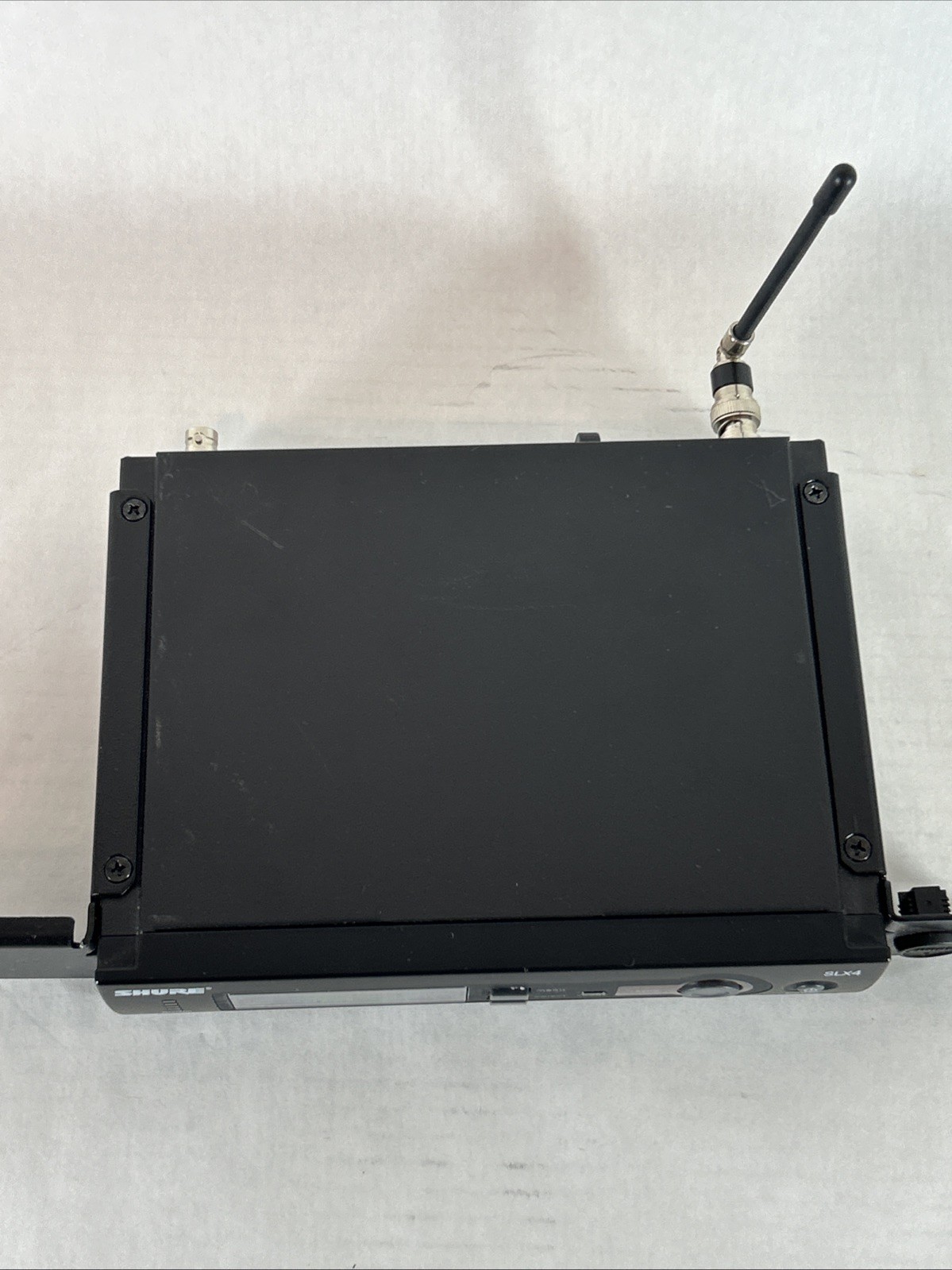 Shure SLX4-G5 494-518MHz Wireless Microphone Receiver (RECIEVER ONLY) Tested