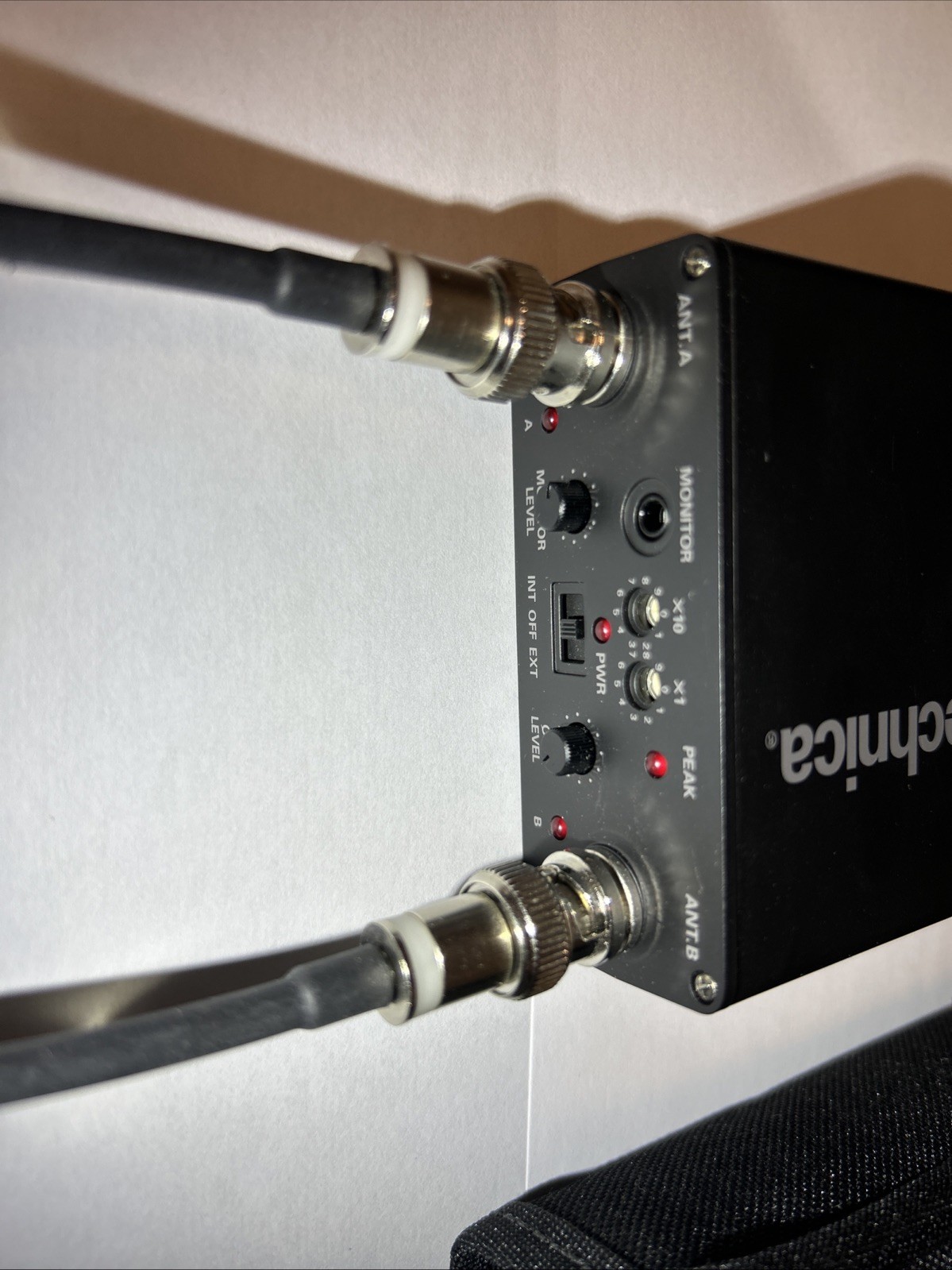 Audio-Technica ATW-R100 Wireless Microphone Transmitter