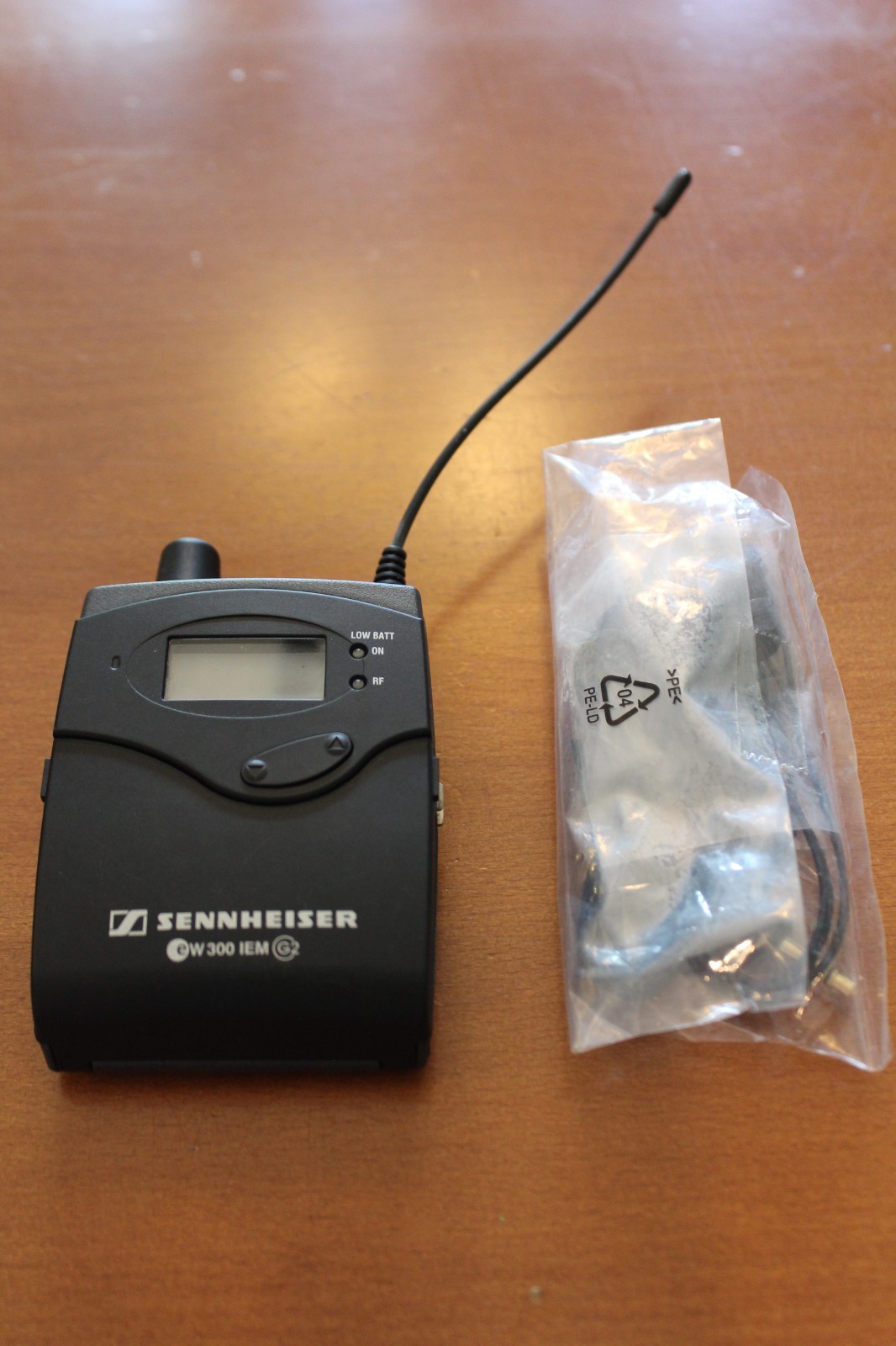Sennheiser EK300 IEM G2 In Ear Monitor Bodypack Receiver A: 518-554 MHz EW300IEM
