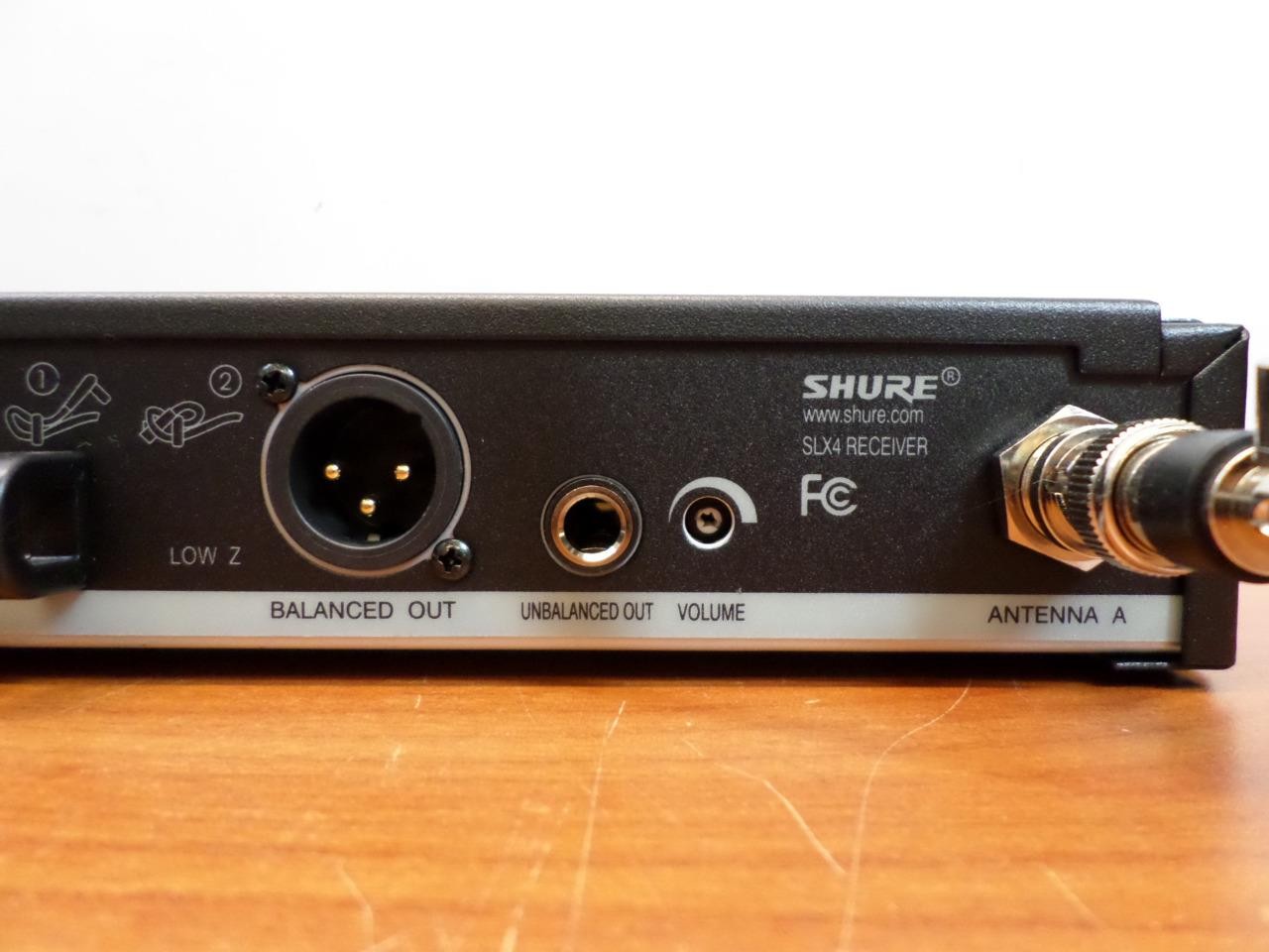 Shure SLX4 G4 470-494 MHz Wireless Receiver (x2) w/ Power Adapters & Antennas