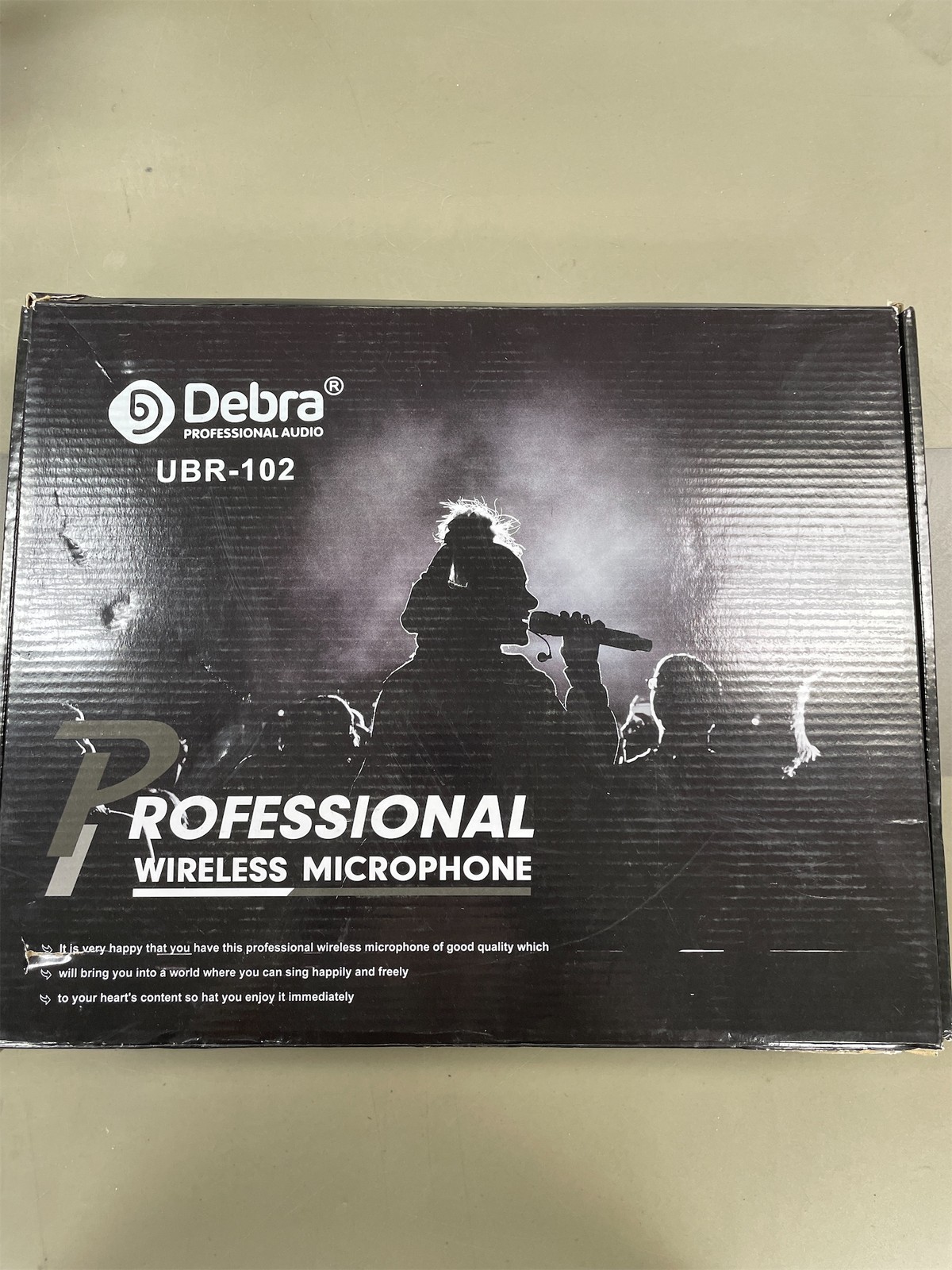 Debra Wireless microphone UBR-102
