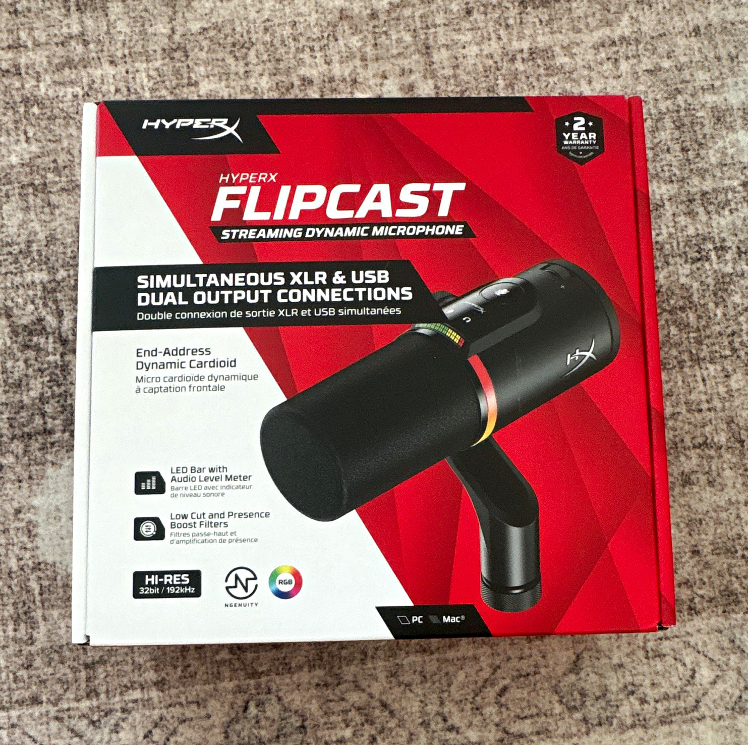 HyperX FlipCast Streaming Dynamic Mic USB/XLR Cardioid Mute Black