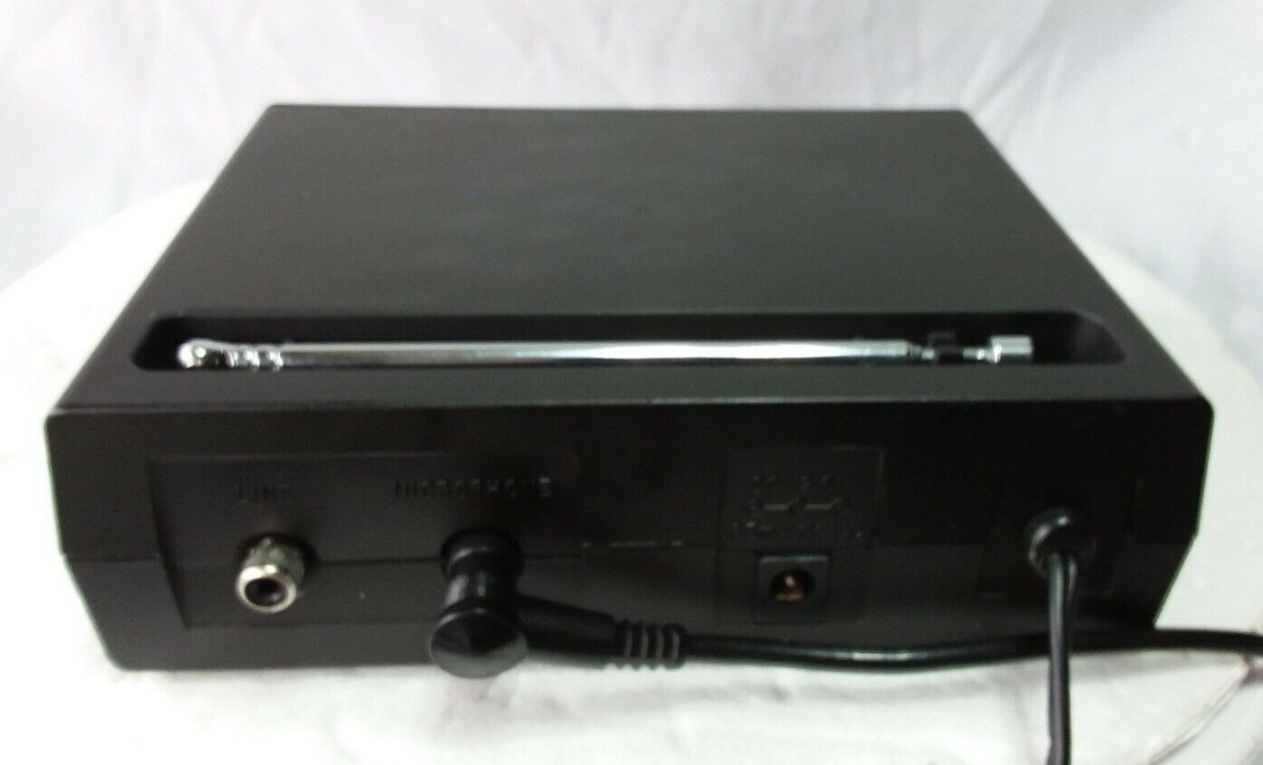 Realistic FM Wireless Microphone System 32-1221A 49.890MHz Vintage Tested Works