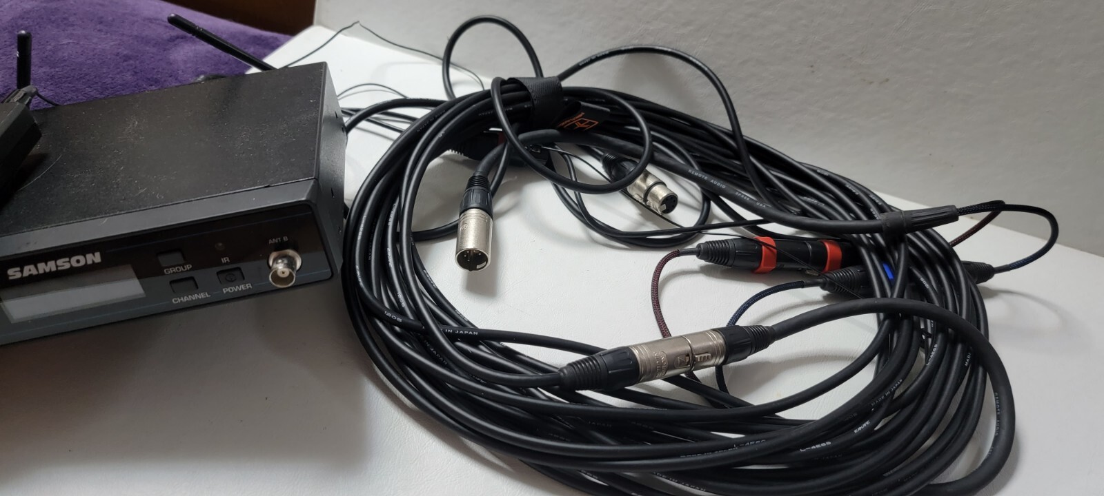 Samson CR99 UHF Wireless Microphone Receiver no power supply included