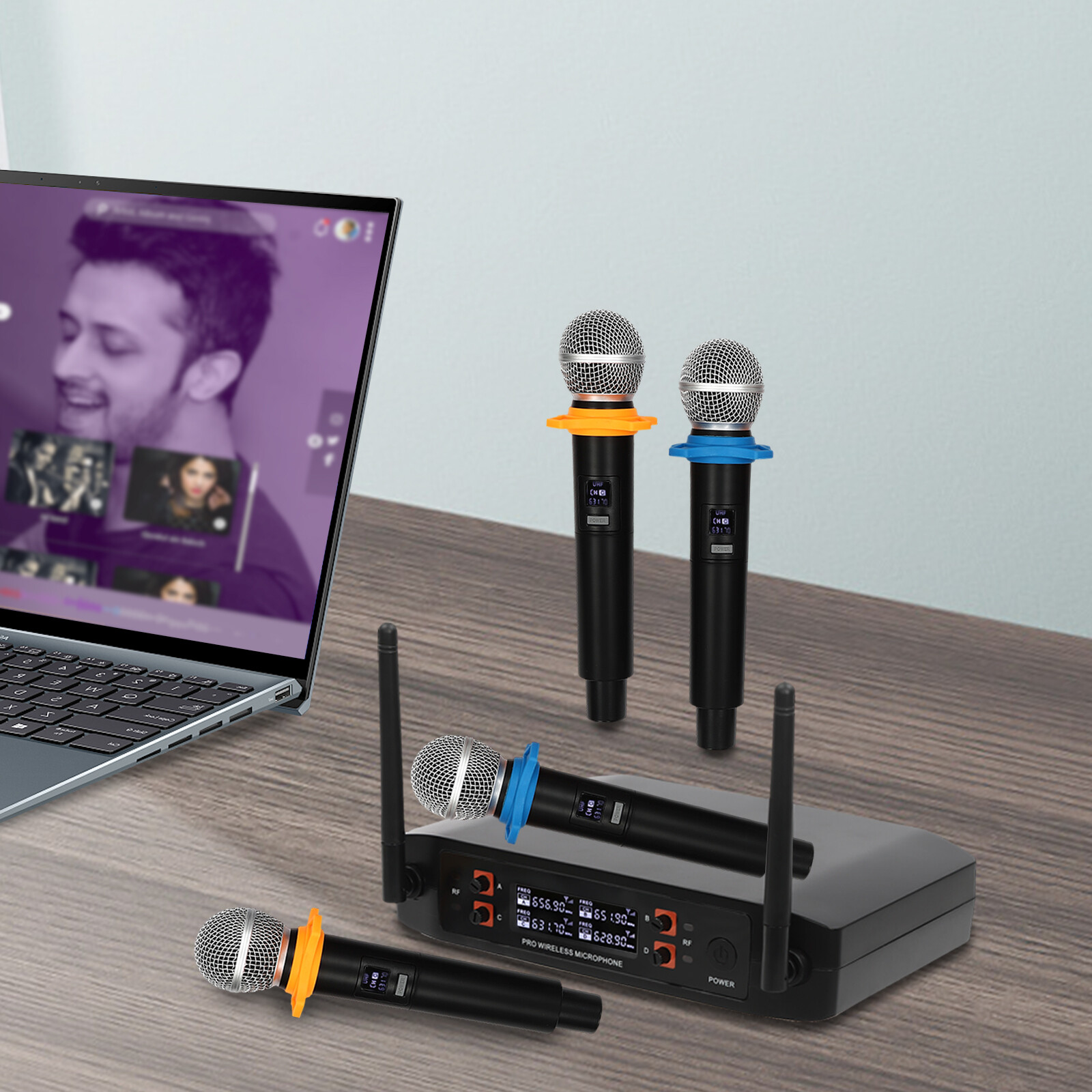 4* Handheld Microphones Wireless Microphone System Black With 1*Receiver 65.62ft